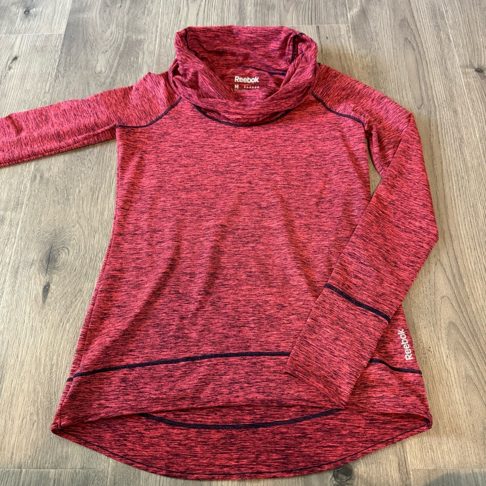 Women’s Red Reebok Playwarm Cowl Neck Athletic Pullover Size Medium
